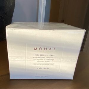 Monat 2-in-1 Berry Scrub SEALED